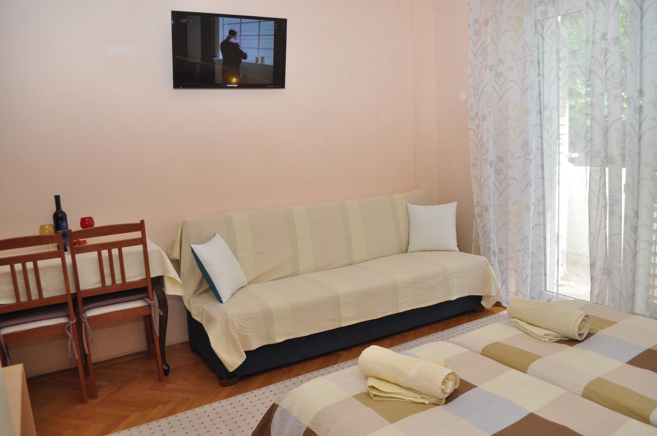 Apartments Ljubica Makarska Exterior foto