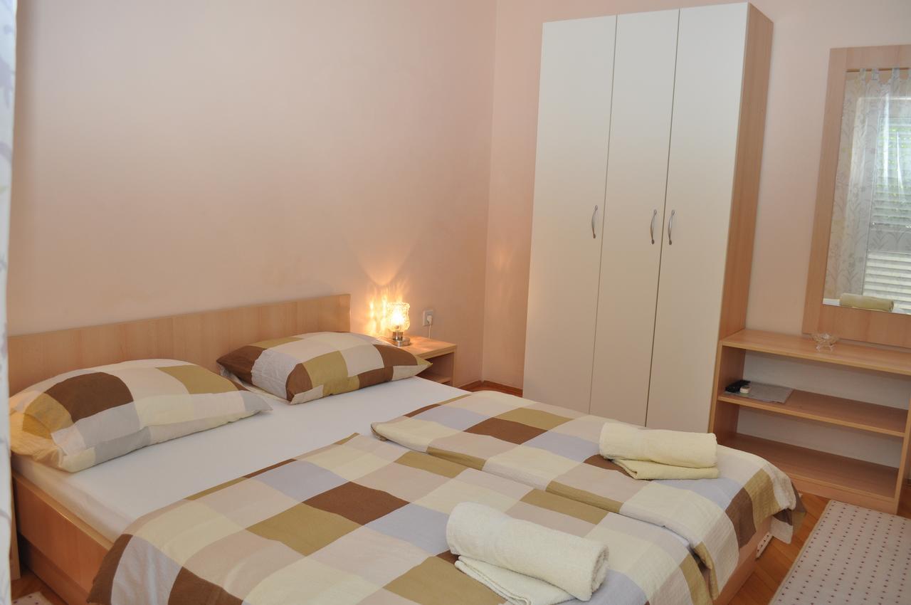 Apartments Ljubica Makarska Exterior foto