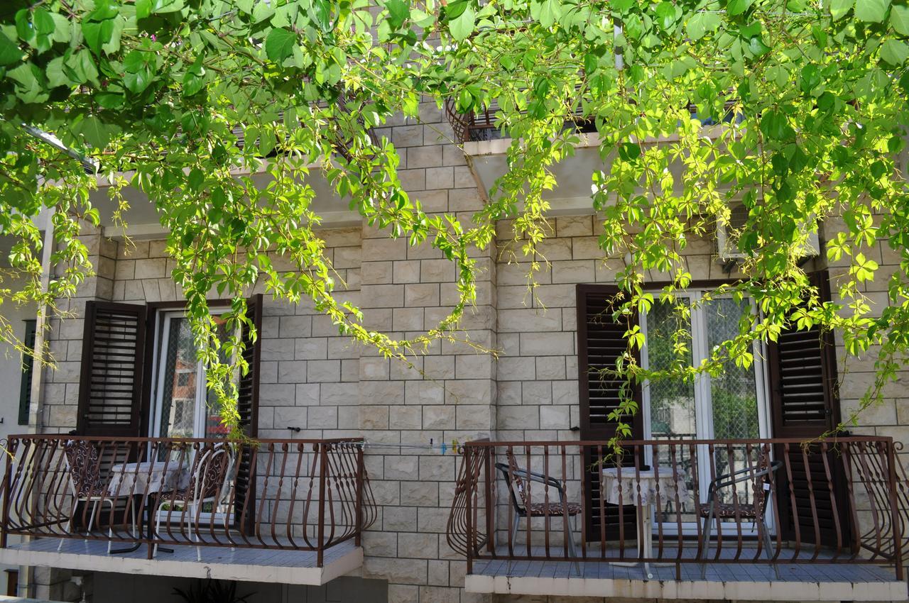 Apartments Ljubica Makarska Exterior foto