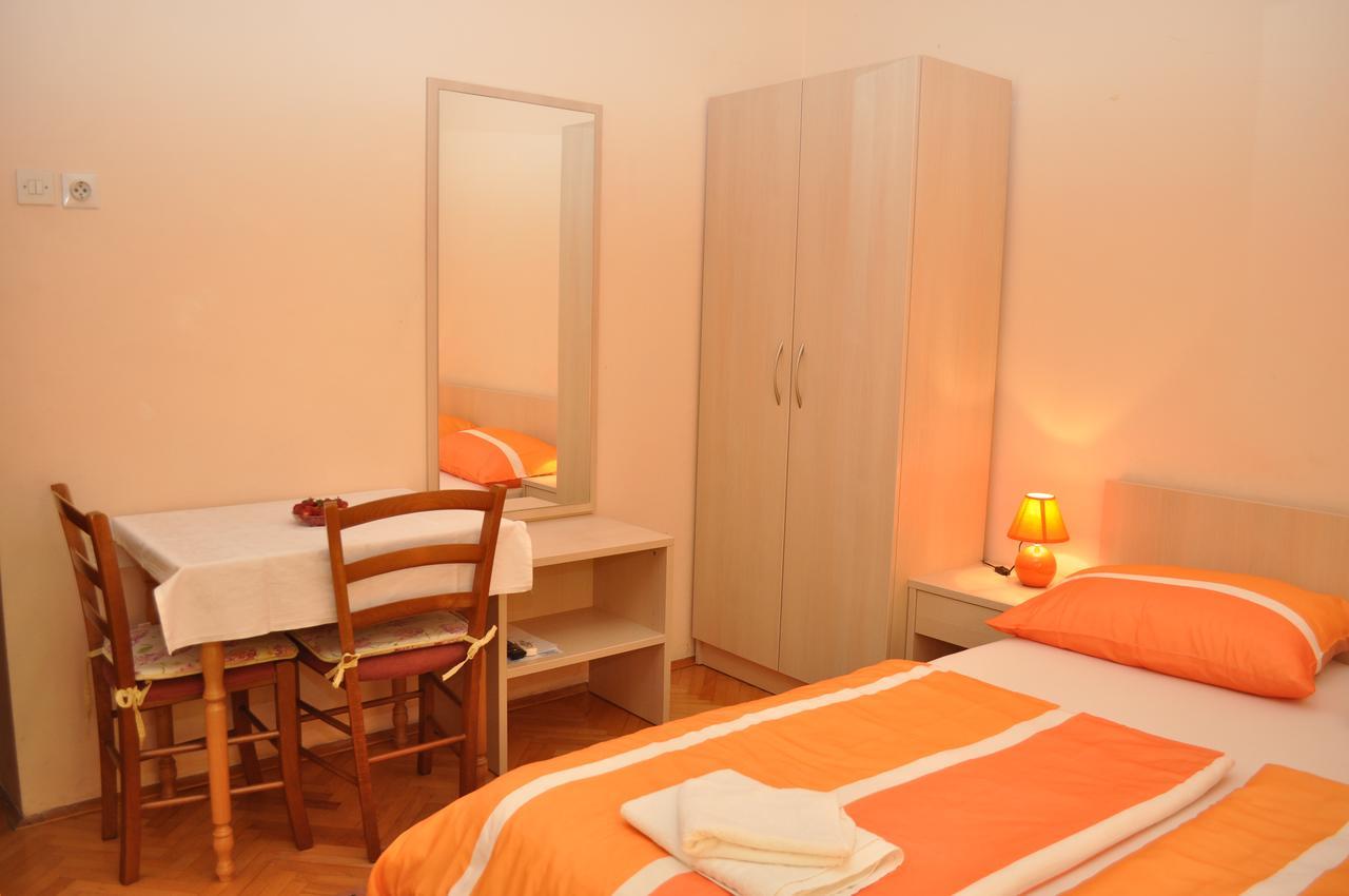 Apartments Ljubica Makarska Exterior foto